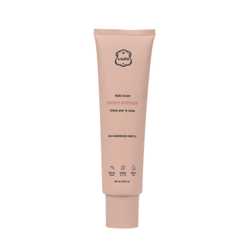 チェリーブロッサム　ボディクリーム 200ml